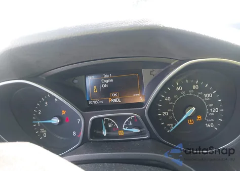 2015 Ford Focus Se z USA, uszkodzony, nr VIN 1FADP3F24FL347383